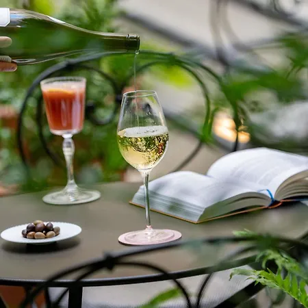 Hotel Faubourg Galant - Handwritten Collection Parigi