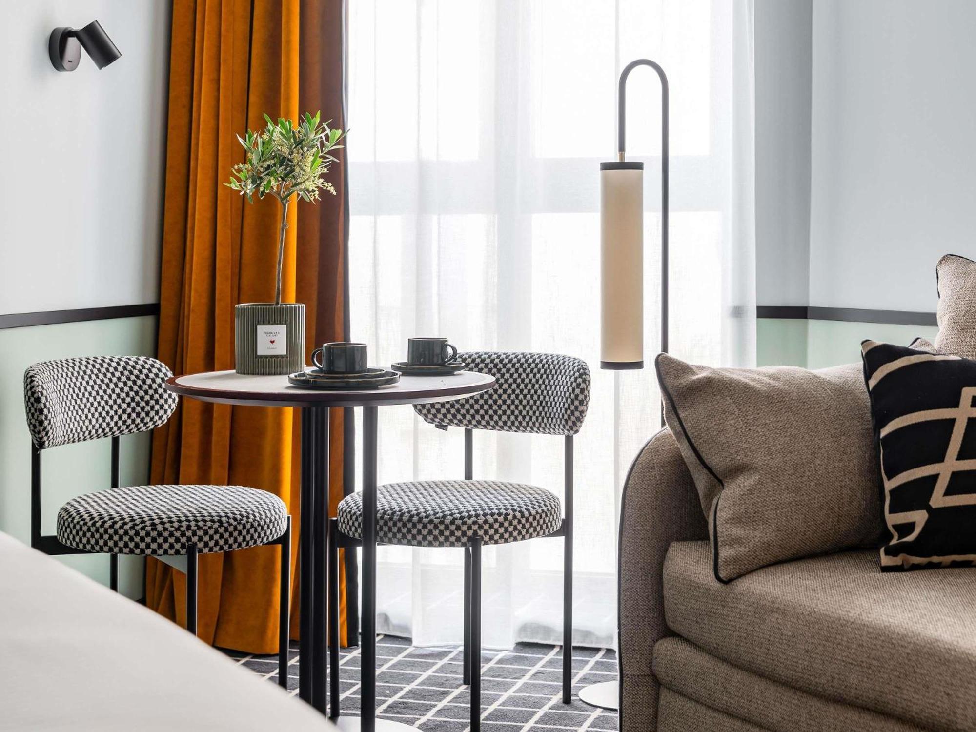 Faubourg Galant - Handwritten Collection 4*