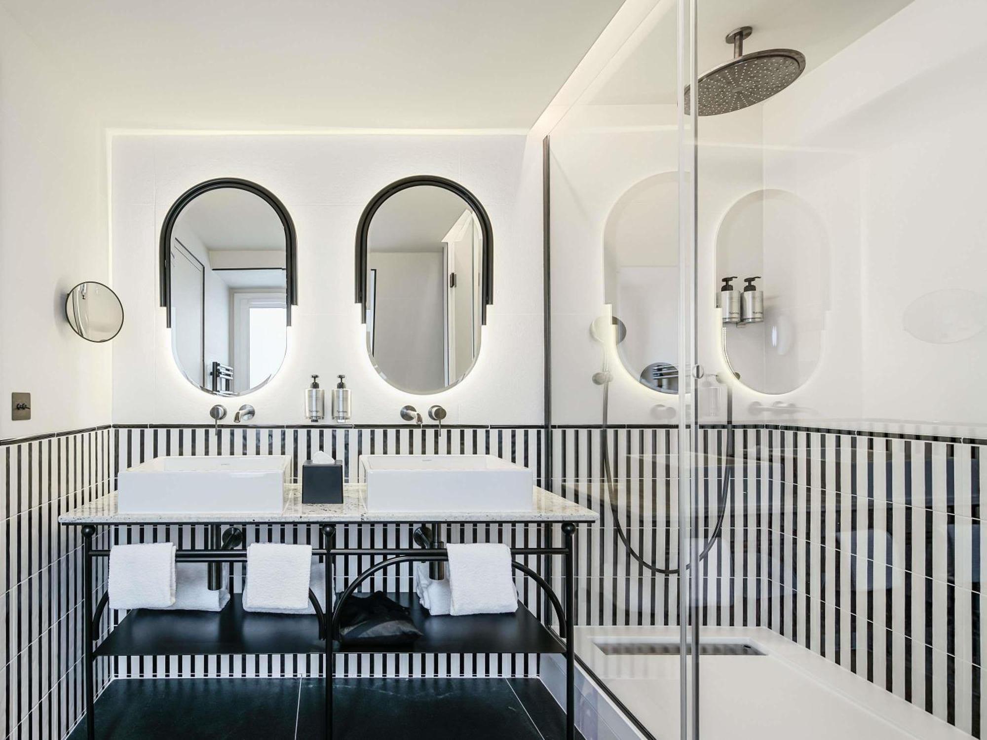 Faubourg Galant - Handwritten Collection 4* Paris