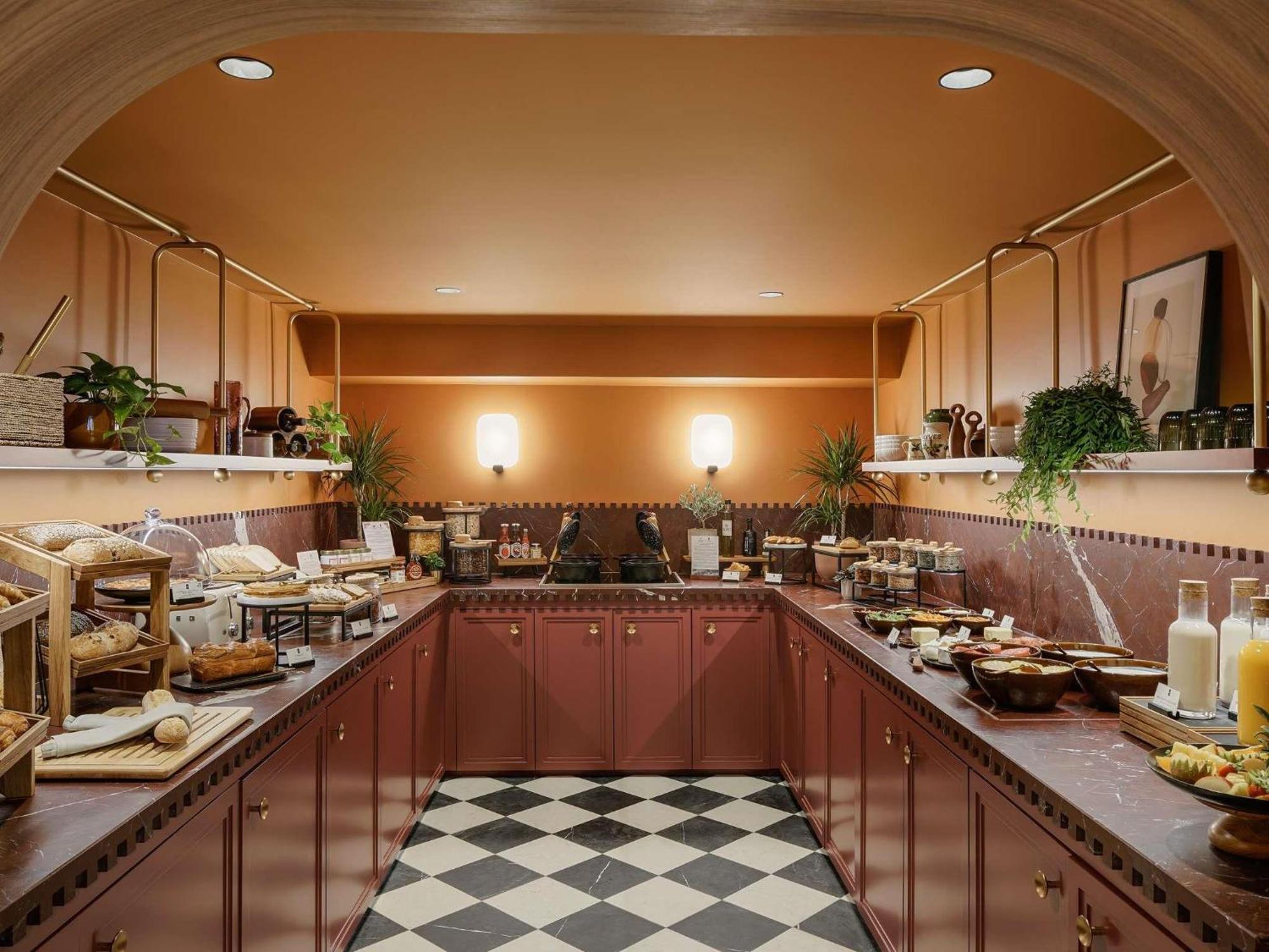 Hotel Faubourg Galant - Handwritten Collection